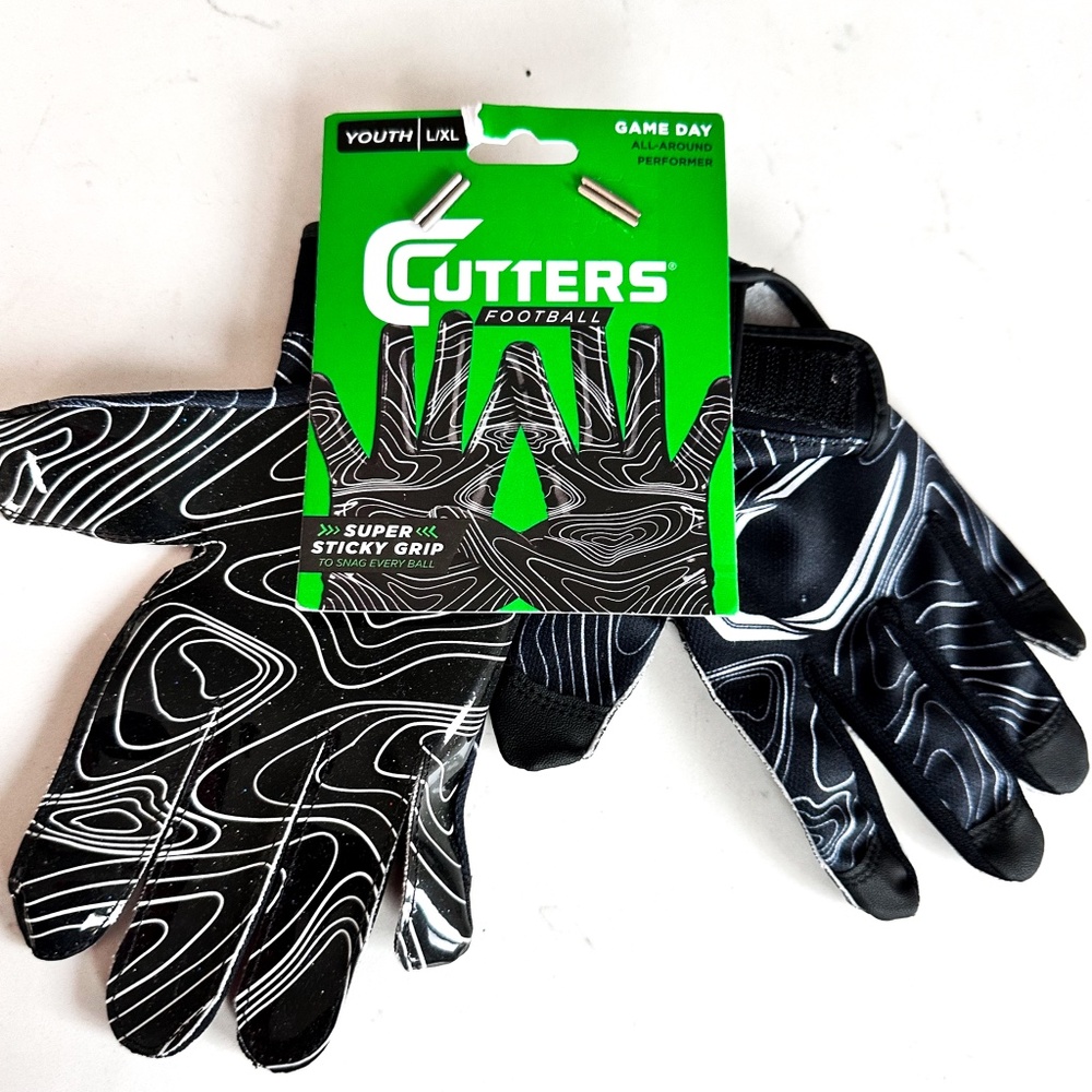 NEW Cutters Football Super Sticky Grip Game Day Receiver Gloves Size Youth L/XL